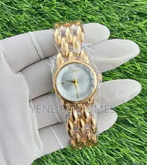 Dior የእጅ ሰዓት ለሴቶች