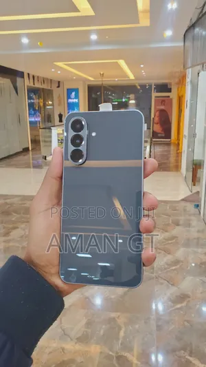 Photo - New Samsung Galaxy A56 256 GB Black