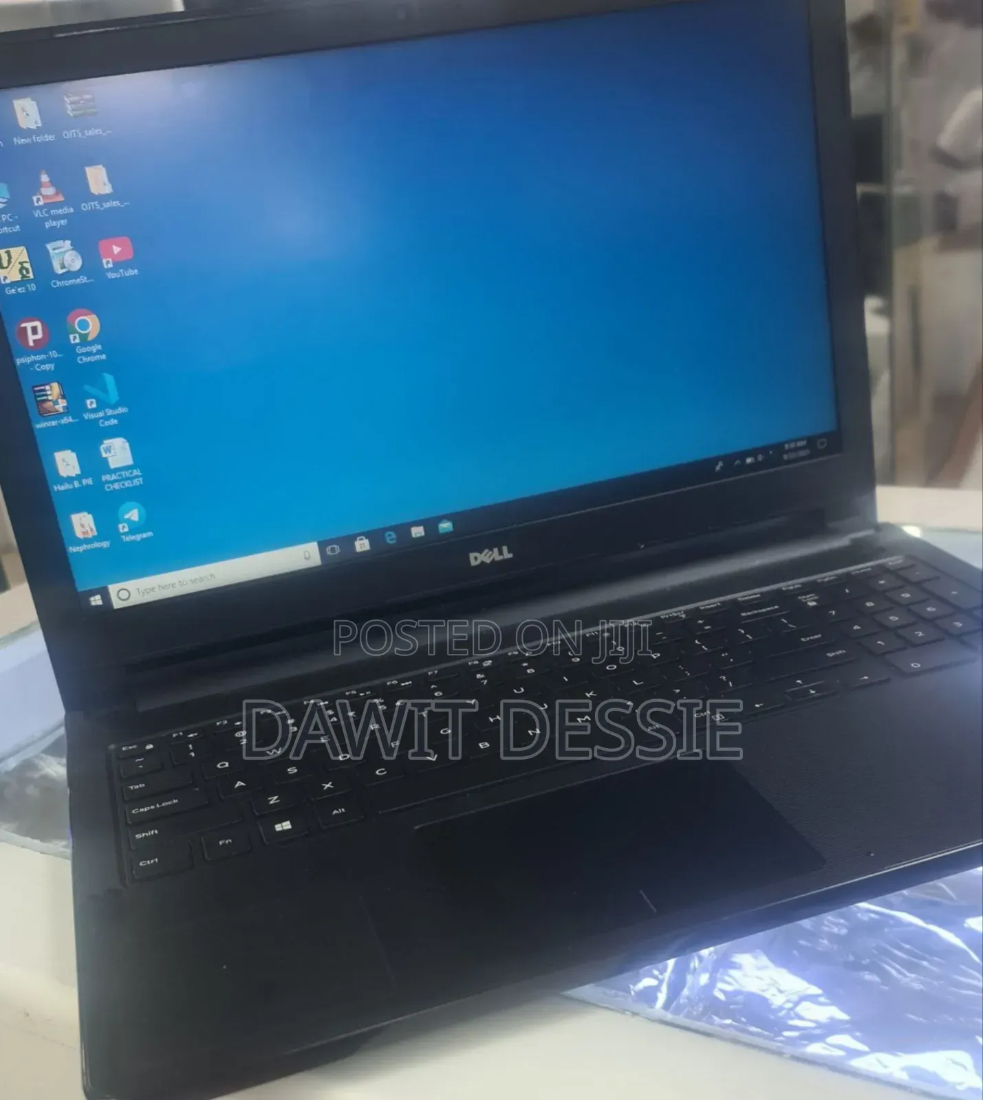 New Laptop Dell 4GB Intel Core I5 SSD 1T