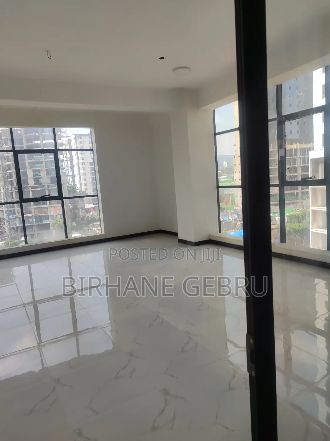 Space Office for Rent