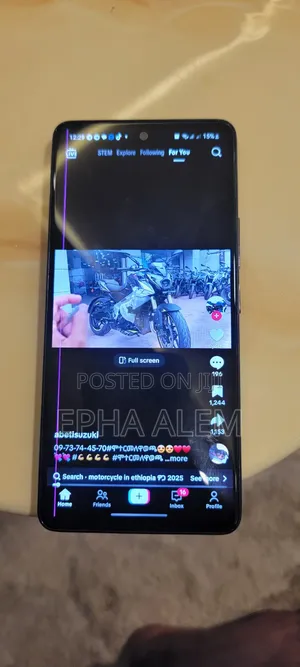 Photo - New Samsung Galaxy A53 5G 128 GB Black