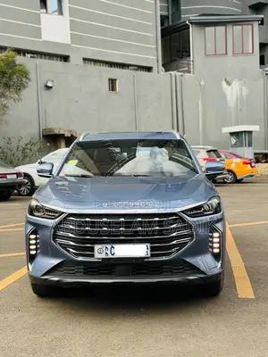 Photo - Jetour X70 Plus 2022 Blue