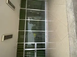 Warehouse for Rent! የሚከራይ መጋዘን!