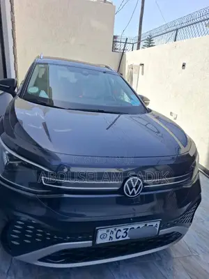 Photo - Volkswagen ID.6 2022 Blue