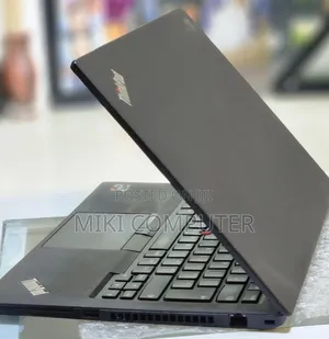 New Laptop Lenovo ThinkPad t495s 16GB AMD Ryzen 7 SSD 512GB