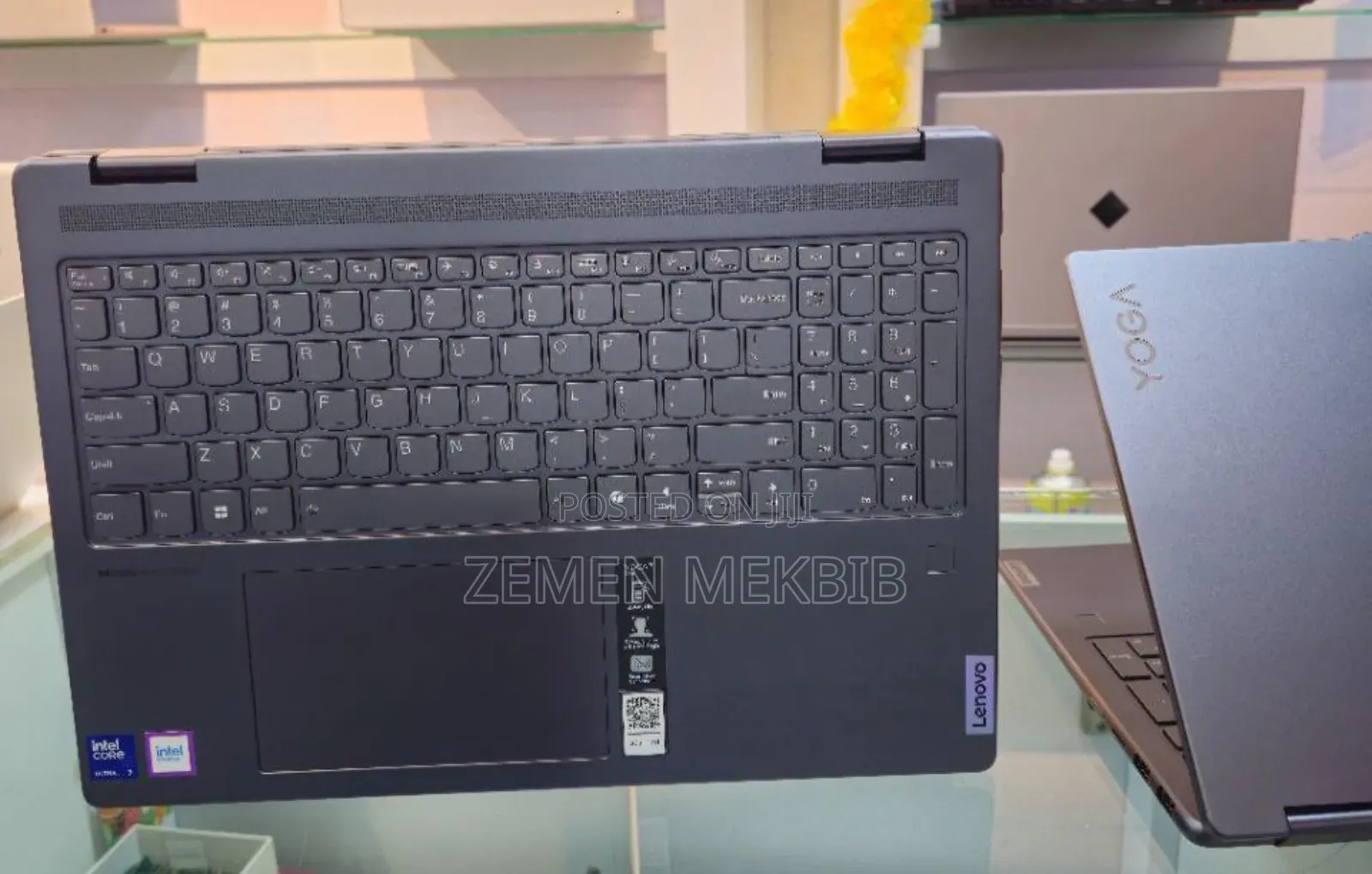 New Laptop Lenovo Yoga 7i 16GB Intel Core I7 SSD 1T