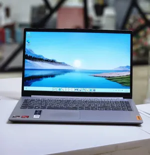 New Laptop Lenovo Ideapad 3 8GB AMD Ryzen 5 SSD 512GB
