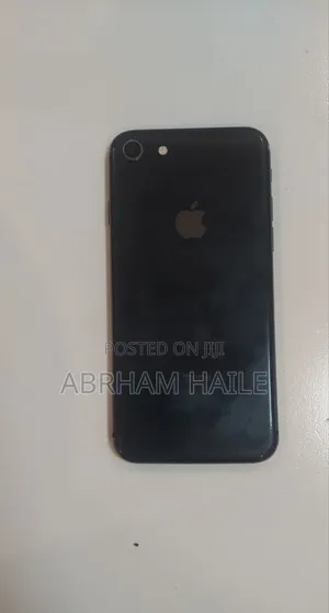 Apple iPhone 8 64 GB Black