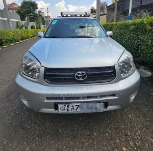 Photo - Toyota RAV4 2005 Silver