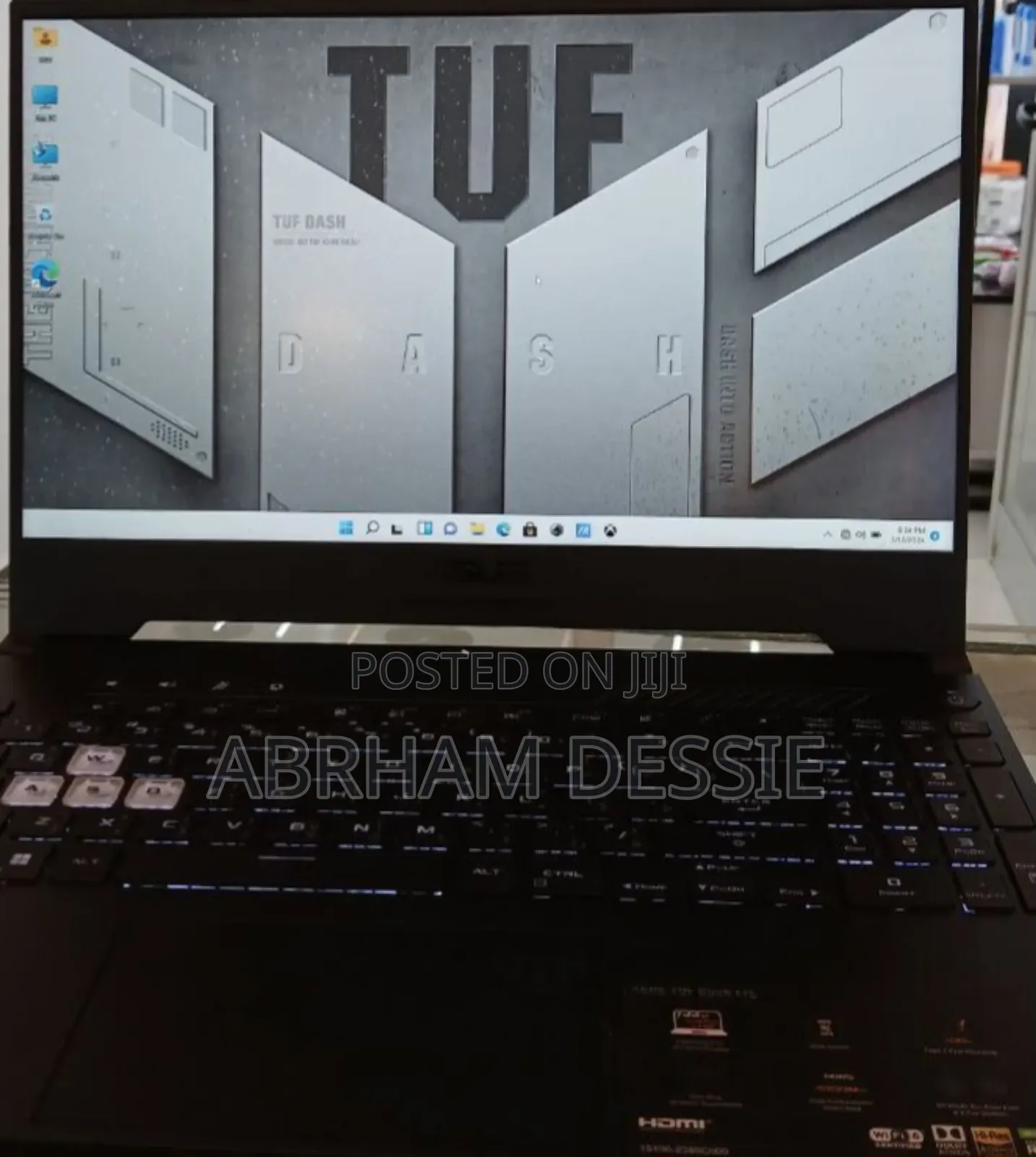 New Laptop Asus 8GB Intel Core I7 SSD 16 GB