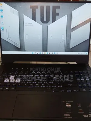 New Laptop Asus 8GB Intel Core I7 SSD 16 GB