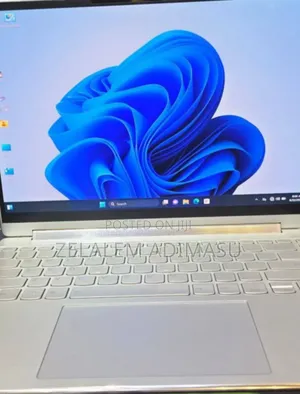 Photo - New Laptop Lenovo Yoga 9i 16GB Intel Core I7 SSD 1T