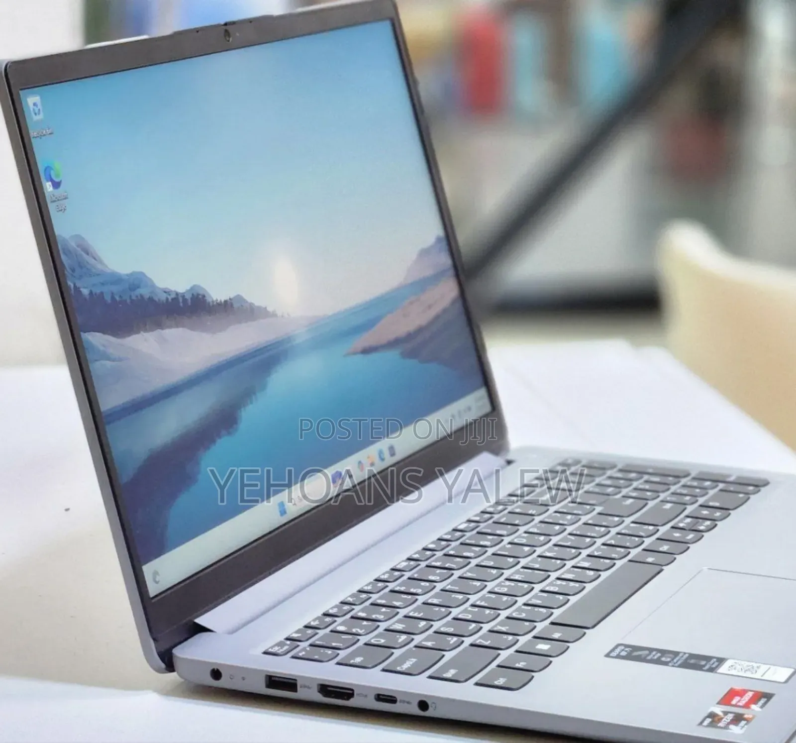 New Laptop Lenovo Ideapad 3 8GB AMD Ryzen 5 SSD 512GB