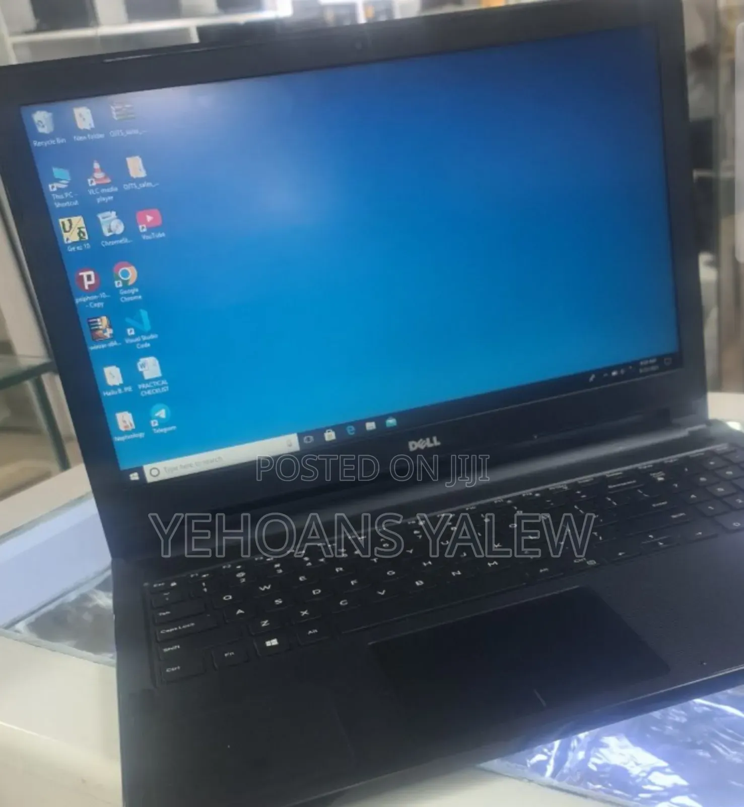 New Laptop Dell Vostro 1014 4GB Intel Core I5 HDD 1T