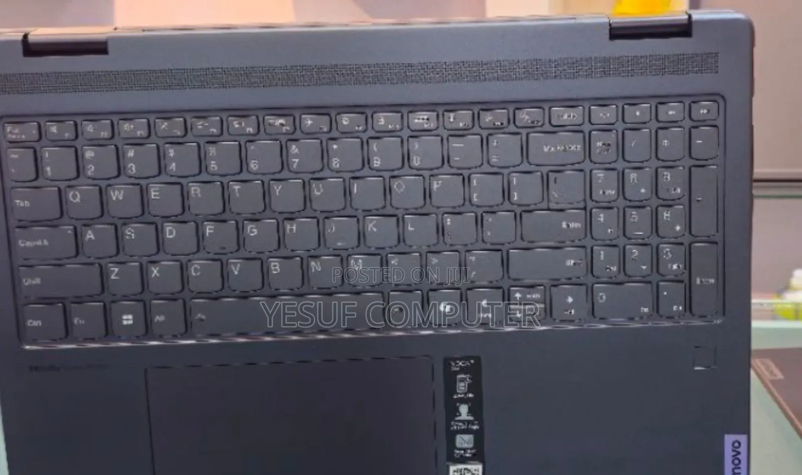 New Laptop Lenovo Yoga 7i 16GB Intel Core Ultra 7 SSD 1T