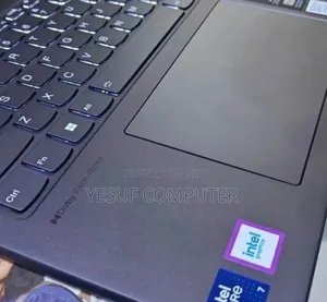 New Laptop Lenovo Yoga 7i 16GB Intel Core Ultra 7 SSD 1T