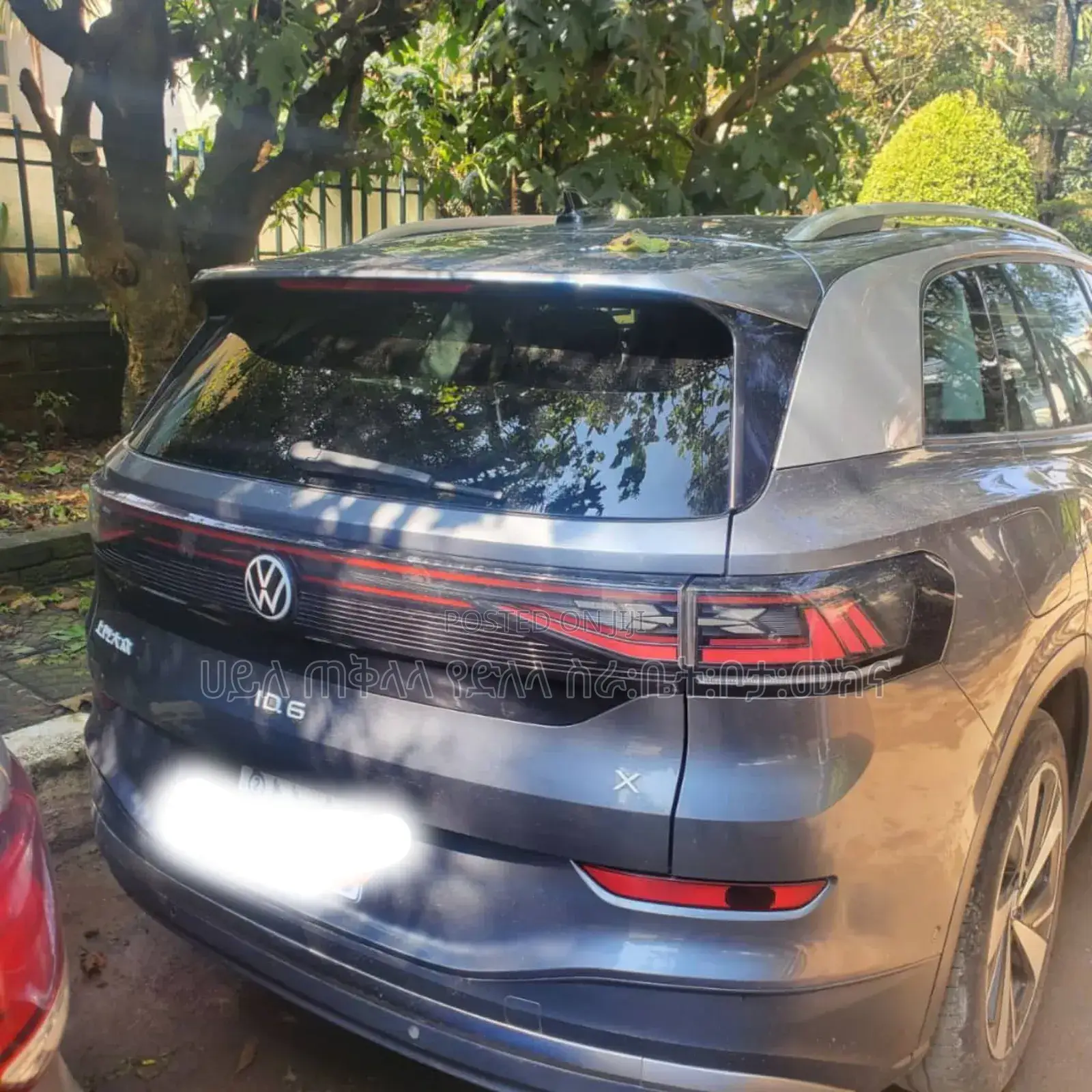 Volkswagen ID.6 2022 Maroon