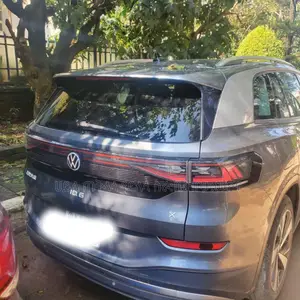 Volkswagen ID.6 2022 Maroon