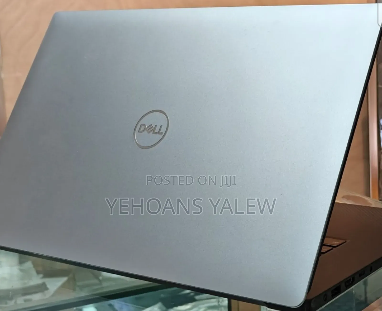 New Laptop Dell Precision 5540 16GB Intel Core I7 SSD 512GB