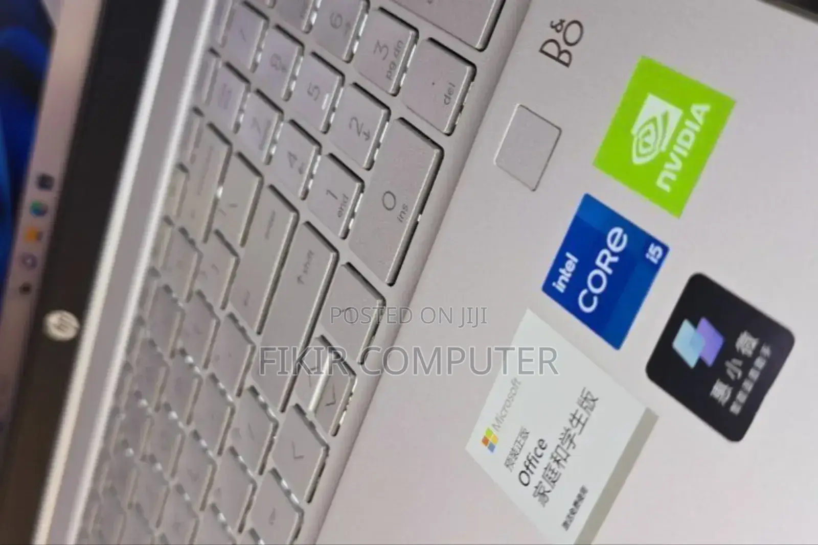 New Laptop HP Pavilion 17 16GB Intel Core I5 SSD 512GB