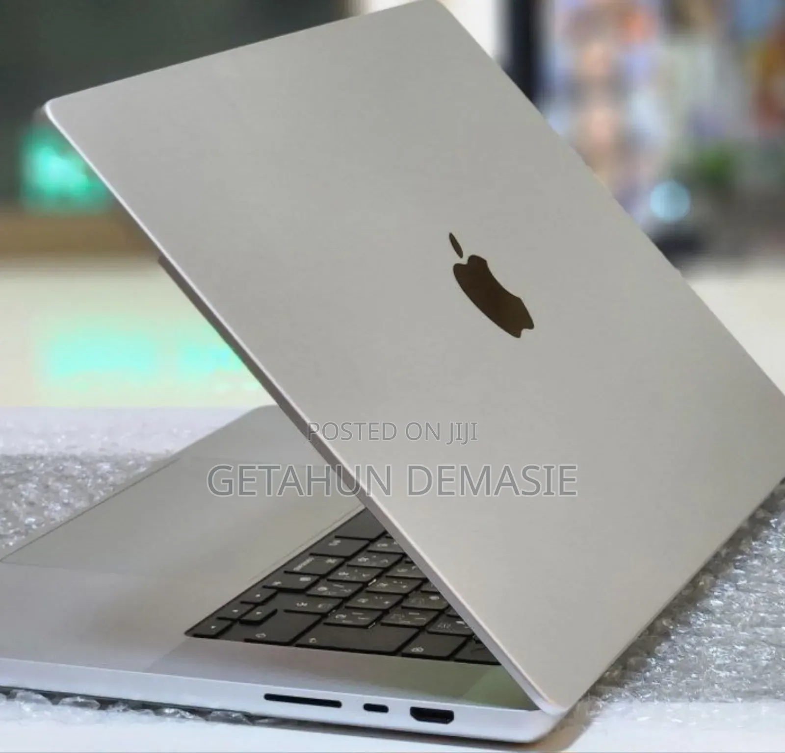 New Laptop Apple MacBook Pro M1 32GB Intel Core I7 SSD 512GB