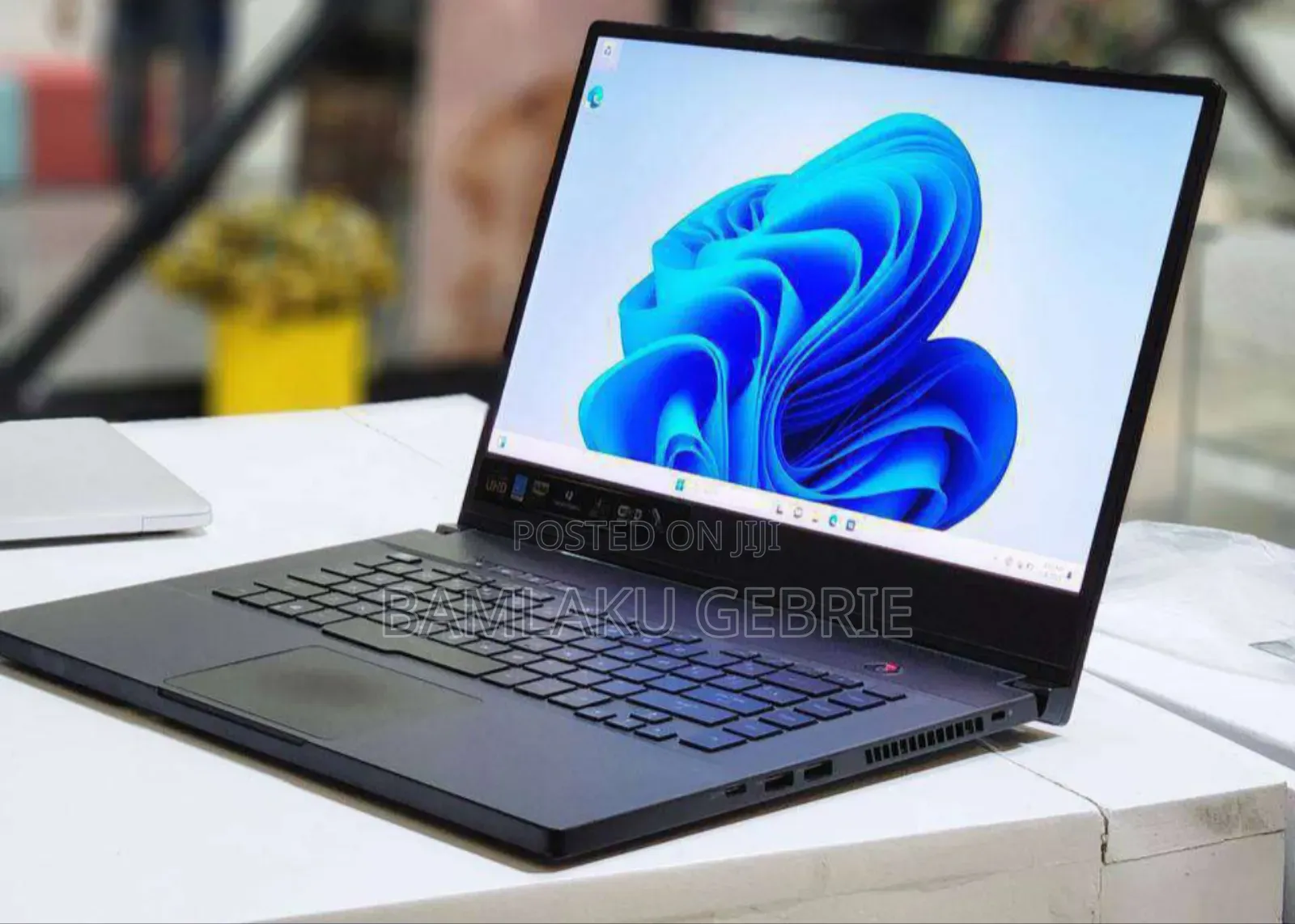 New Laptop Asus ROG Zephyrus G15 16GB Intel Core I7 SSD 512GB