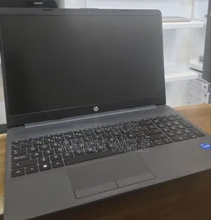 New Laptop HP Stream Notebook 8GB Intel Core I5 SSD 1T