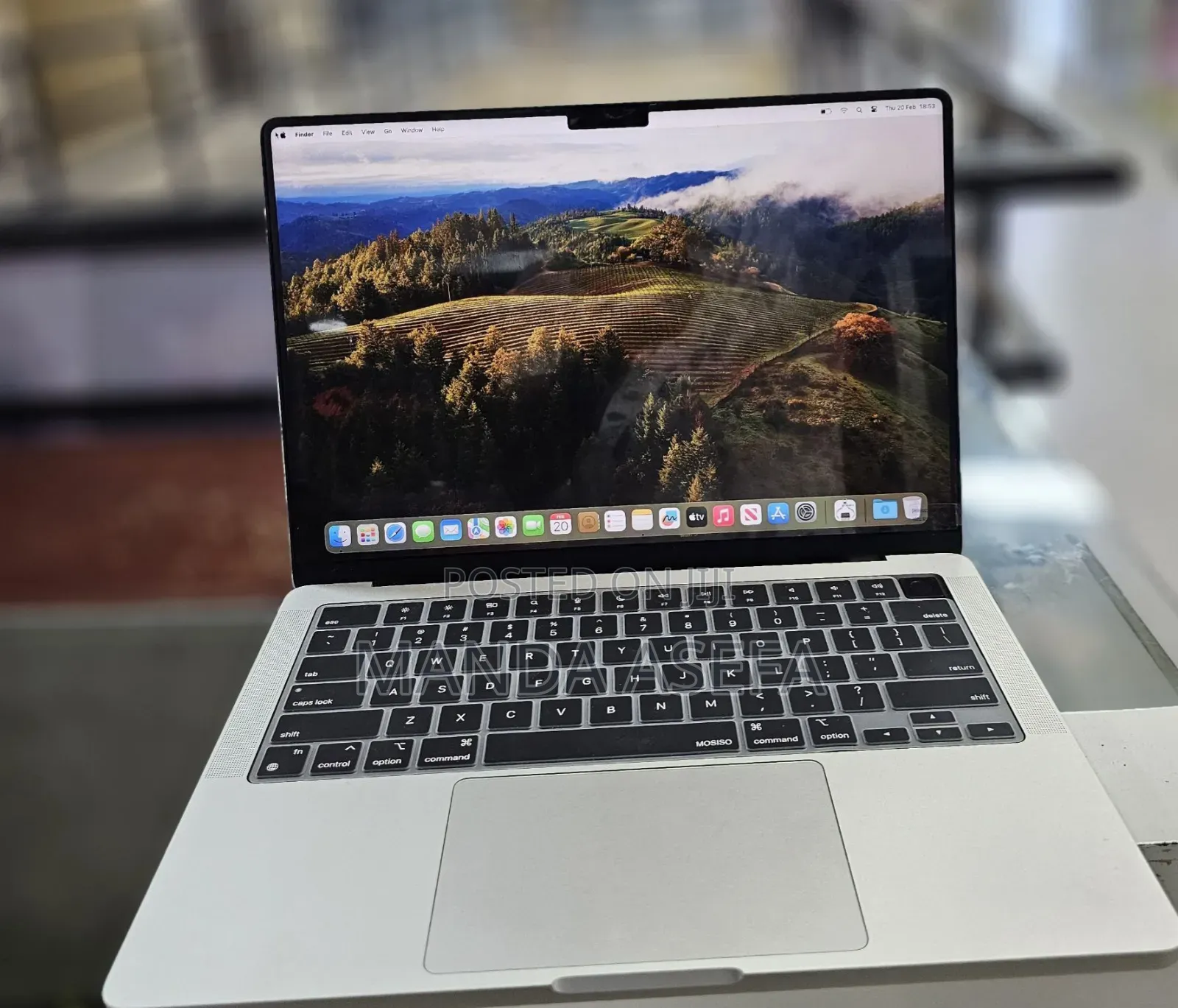 New Laptop Apple MacBook Pro 8GB Apple M3 SSD 512GB