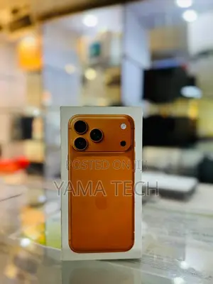 New Apple iPhone 17 Pro Max 256 GB Orange