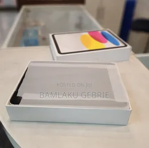 New Apple iPad (2025) 128 GB