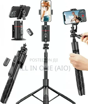 Q13 Smart Follow Selfie Stick