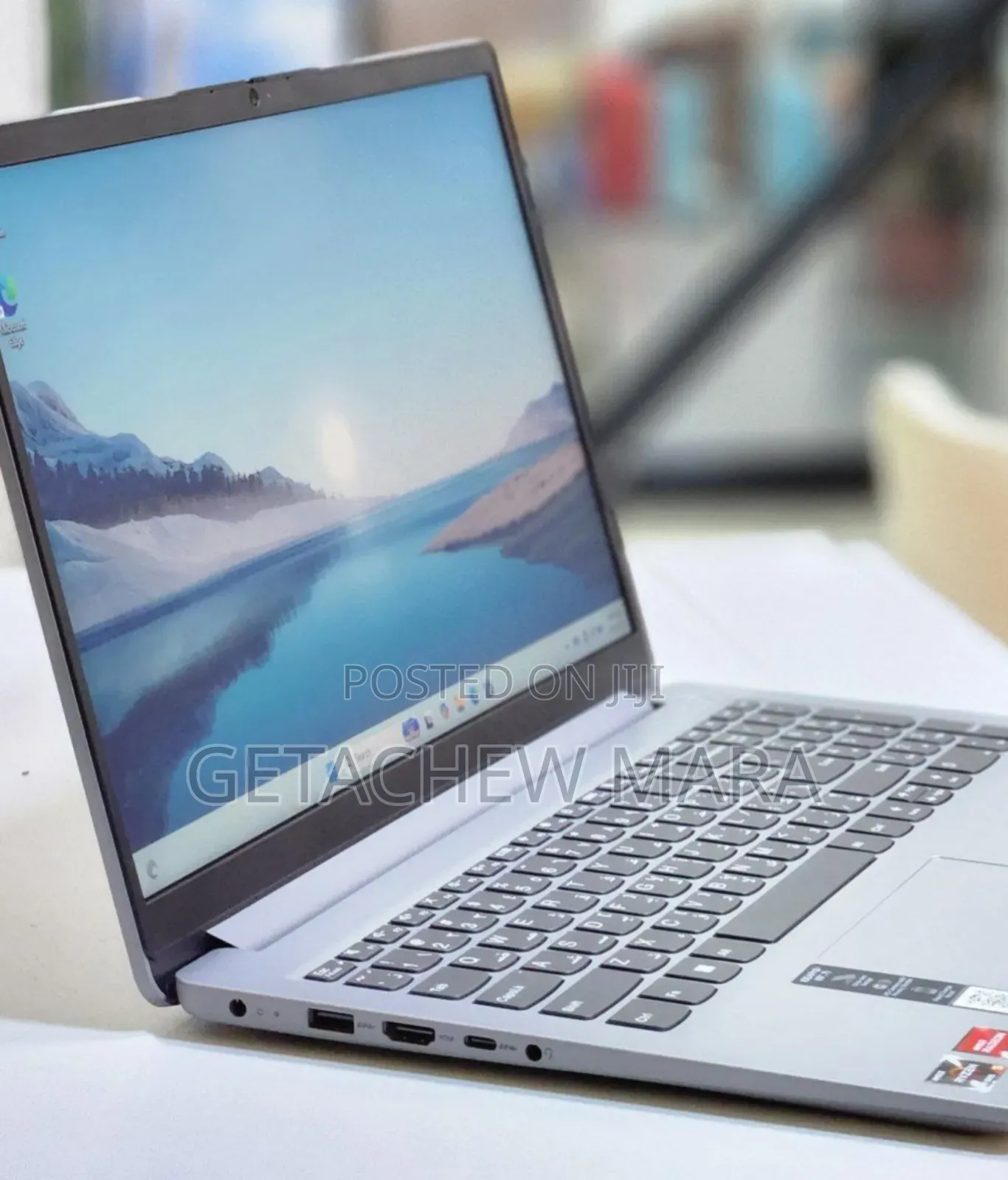 New Laptop Lenovo ThinkPad Yoga 8GB AMD Ryzen 5 SSD 512GB