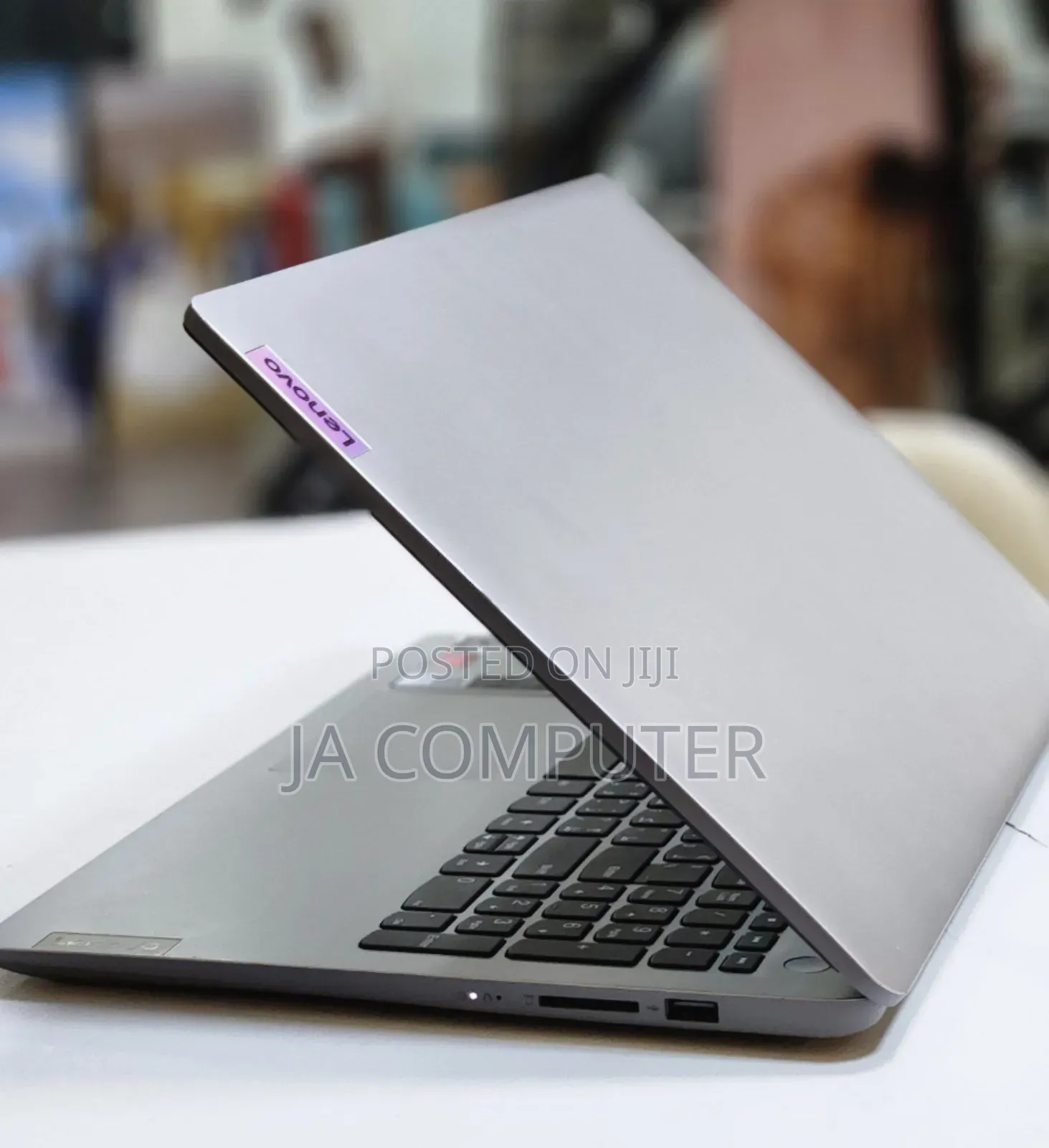 New Laptop Lenovo Ideapad 3 8GB AMD Ryzen 5 SSD 512GB