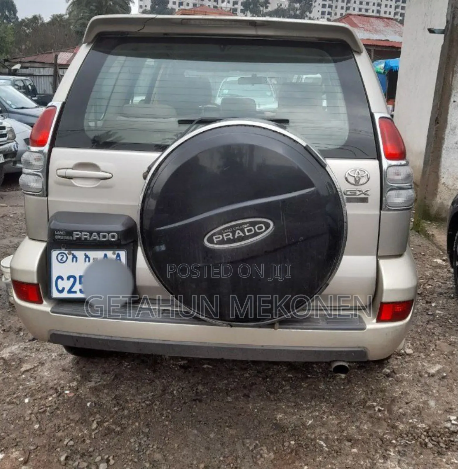 Toyota Land Cruiser 2005 Gold