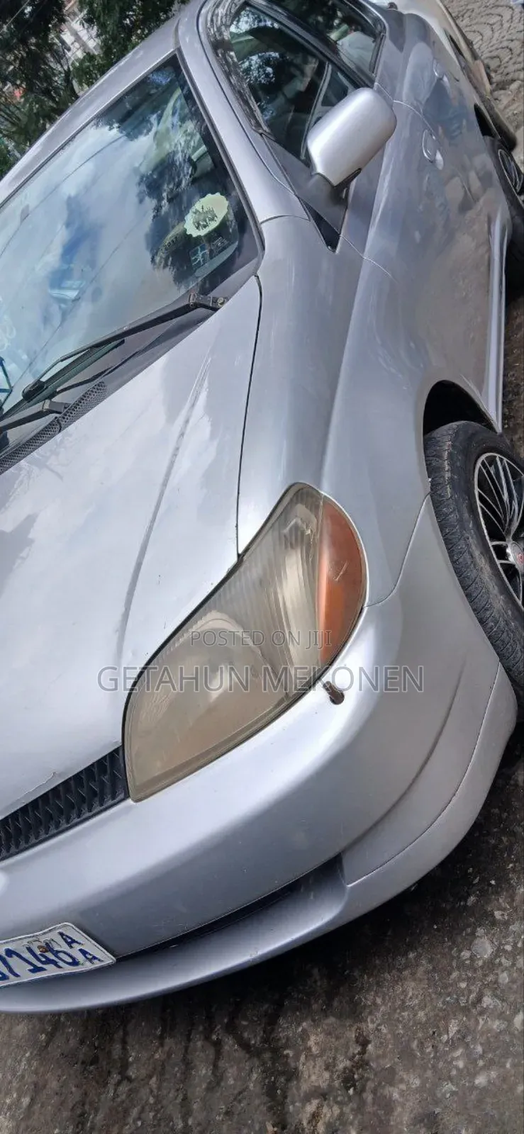 Toyota Platz 2001 Silver