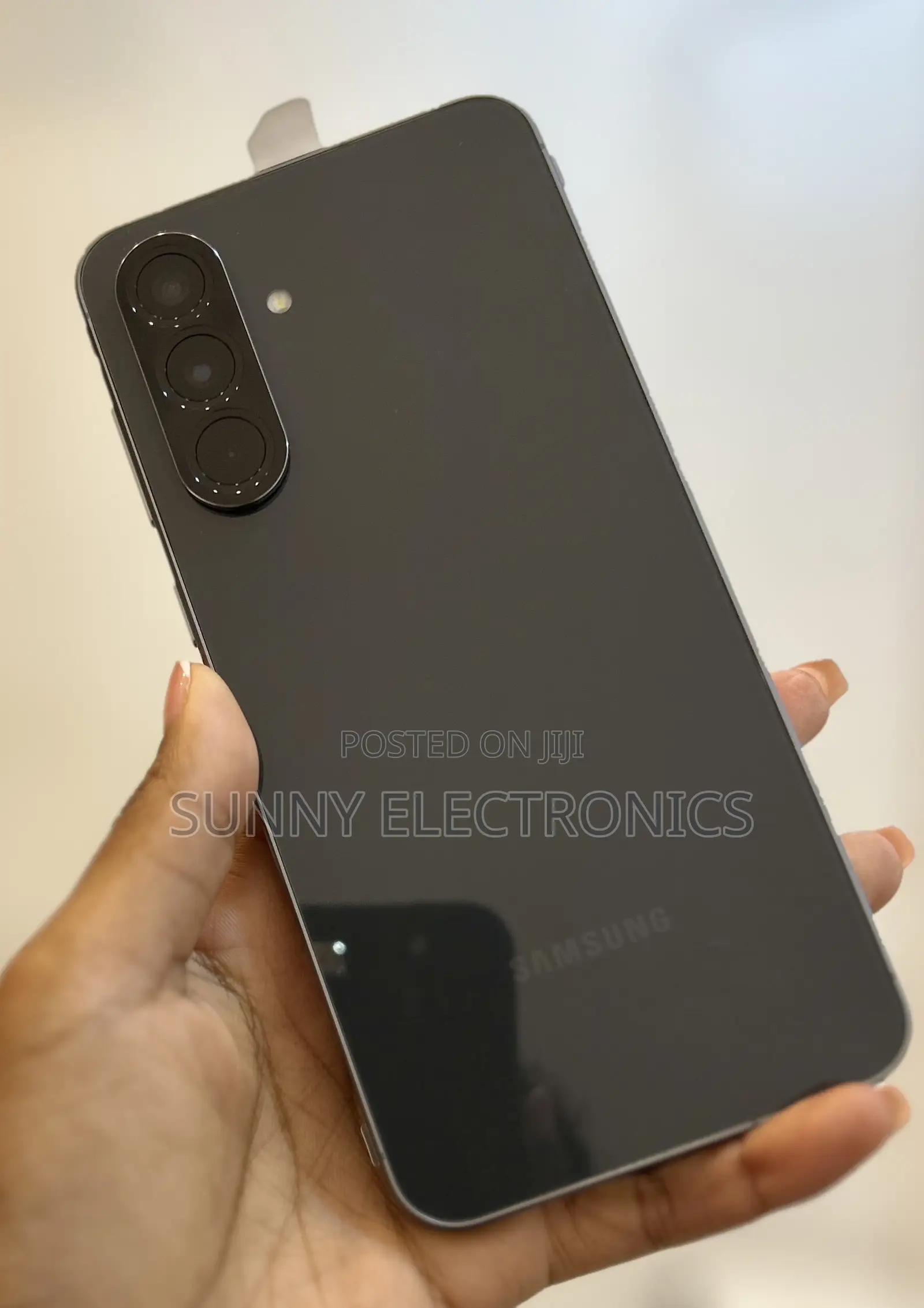 New Samsung Galaxy A56 256 GB