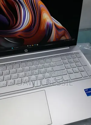 New Laptop HP Chromebook 13 32GB Intel Core I7 SSD 1T