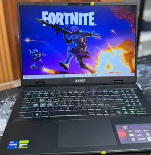 New Laptop MSI Vector 16 HX AI A2XWIG 16GB Intel Core I7 SSD 1T