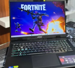 New Laptop MSI Vector 16 HX AI A2XWIG 16GB Intel Core I7 SSD 1T