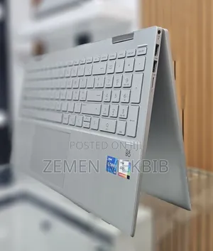 New Laptop HP Pavilion X360 16GB Intel Core I5 SSD 512GB