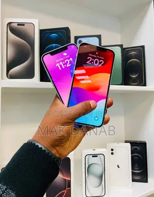 Photo - Apple iPhone 12 64 GB Green