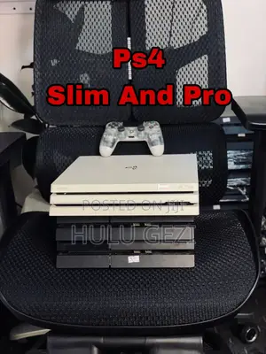 Photo - Ps4 Pro White