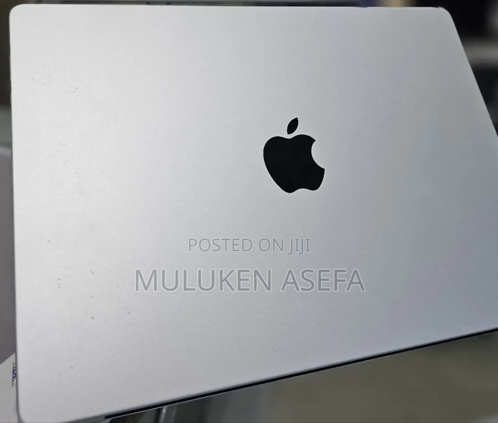 New Laptop Apple MacBook Pro 8GB Intel Core M3 SSD 512GB