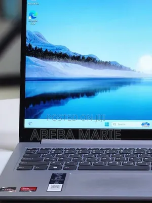 New Laptop Lenovo Ideapad 3 8GB AMD Ryzen 5 SSD 512GB