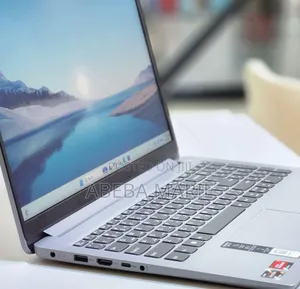 New Laptop Lenovo Ideapad 3 8GB AMD Ryzen 5 SSD 512GB