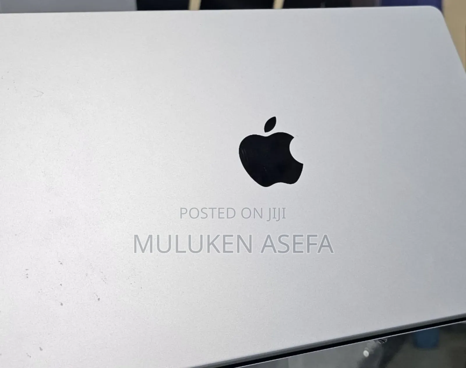 New Laptop Apple MacBook Pro 8GB Intel Core M3 SSD 512GB