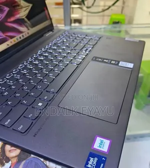 New Laptop Lenovo Yoga 7i 16GB Intel Core Ultra 7 SSD 1T