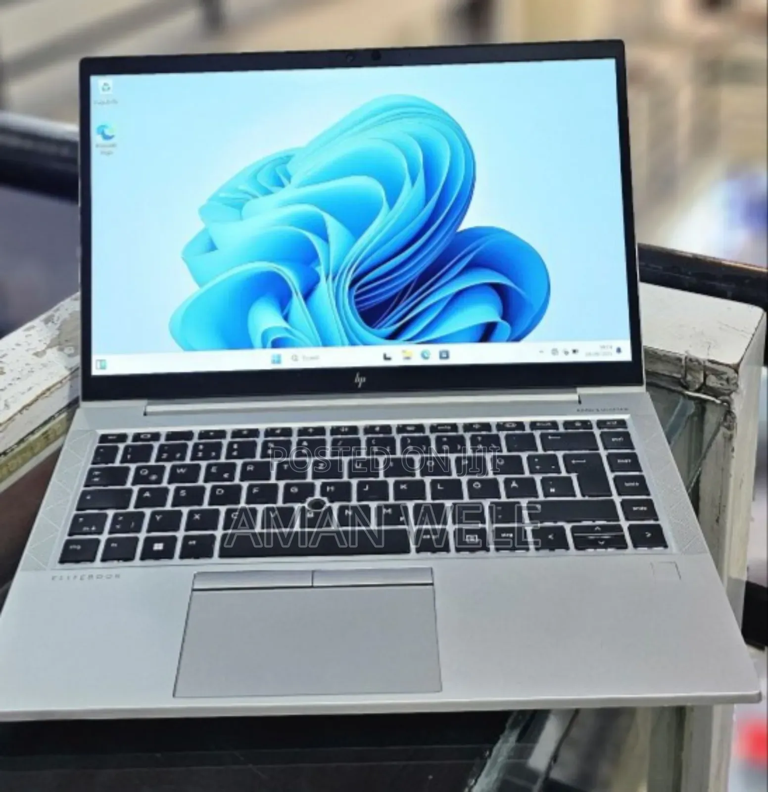 New Laptop HP EliteBook 840 G8 16GB Intel Core I5 SSD 512GB