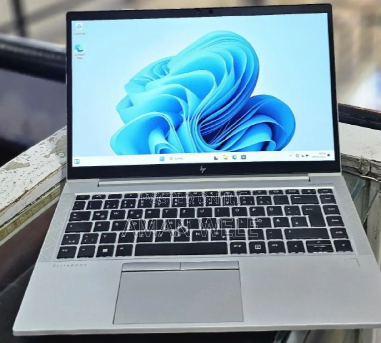 New Laptop HP EliteBook 840 G8 16GB Intel Core I5 SSD 512GB