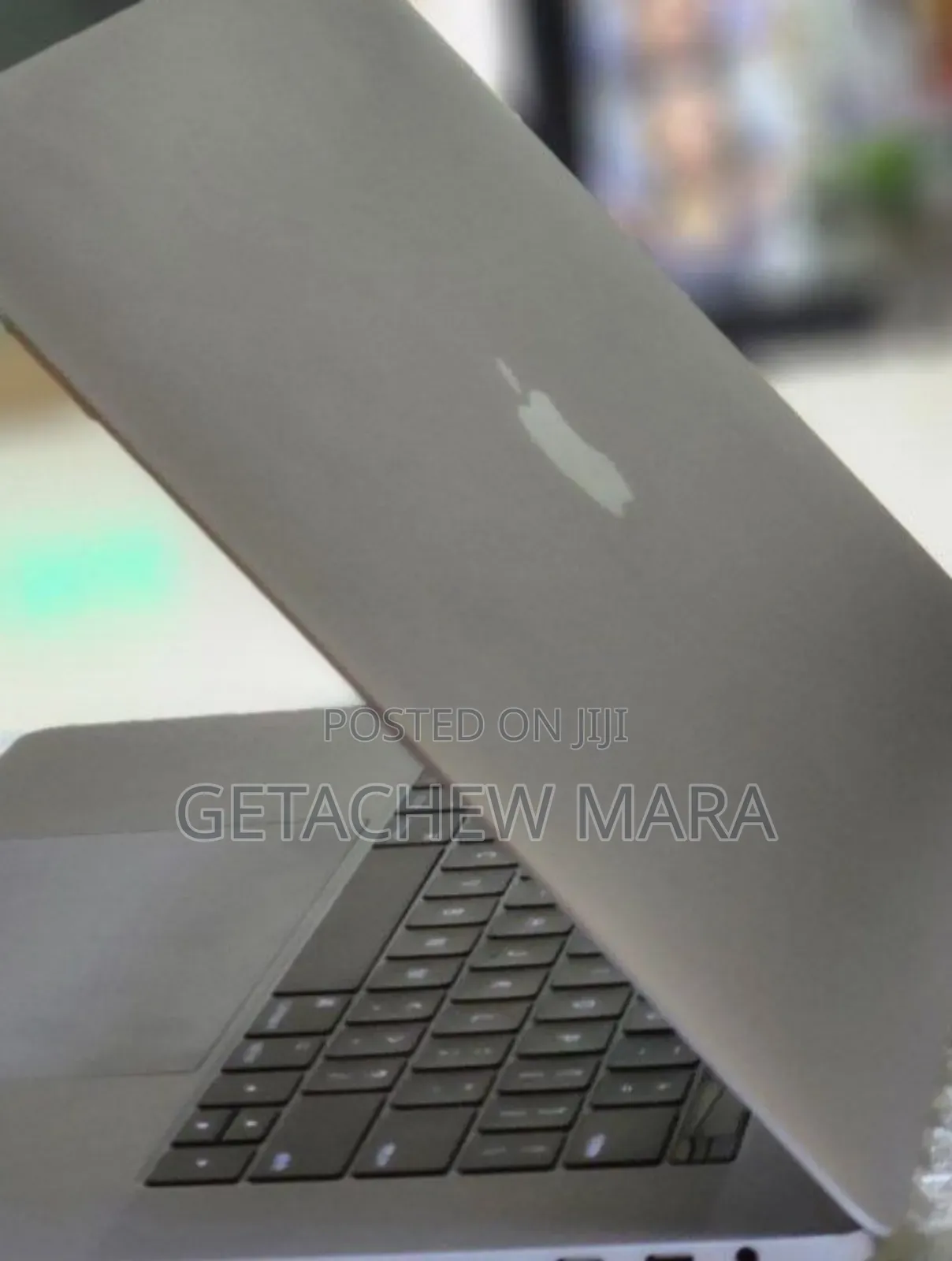 New Laptop Apple MacBook Pro 2017 16GB Intel Core I7 SSD 512GB